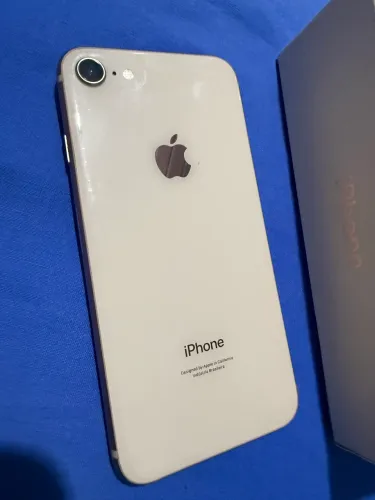 iPhone 8 64g