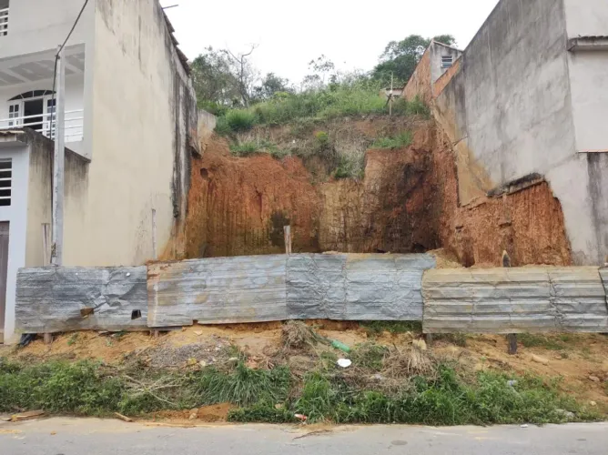Terreno para Venda em Volta Redonda, VOLDAC