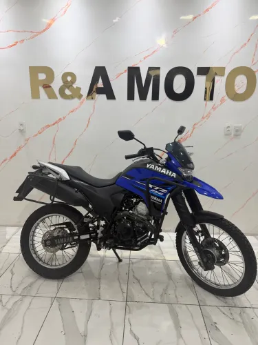 VENDO LANDER 250 KM 10981