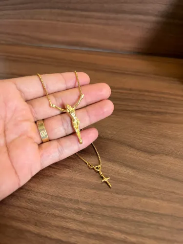Cordão mais pingente crucifixo Jesus Cristo joia maciça ouro 18k