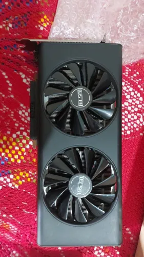 TROCO OU VENDO RX 5700 ELSA