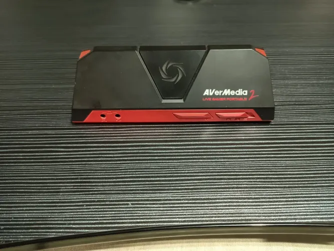 Placa de Captura AVerMedia Live Gamer Portable 2 (LGP2) - Full HD 1080p, Completa