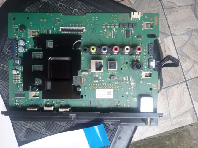 Placa teve Samsung 32 polegadas ano 2023