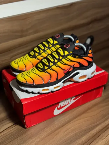 Nike air Max plus Pimento