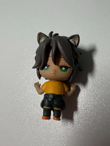 Twisted Wonderland Leona Kingscholar Gashapon