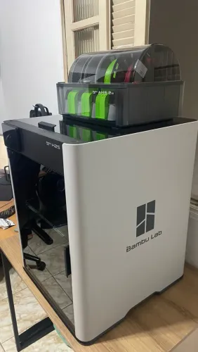 Bambu Lab h2s com AMS Pro 2