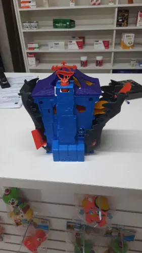 PISTA HOT WHEELS - ATAQUE DO CROCODILO NA MANSÃO