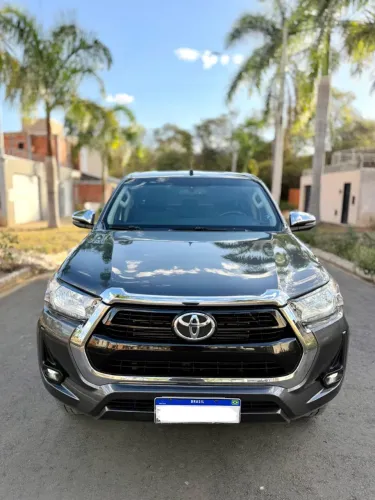 Toyota Hilux CD SRV 4X4 2.8 TDI Diesel Aut. 2021