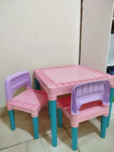 Conjunto infantil mesa + uma cadeira