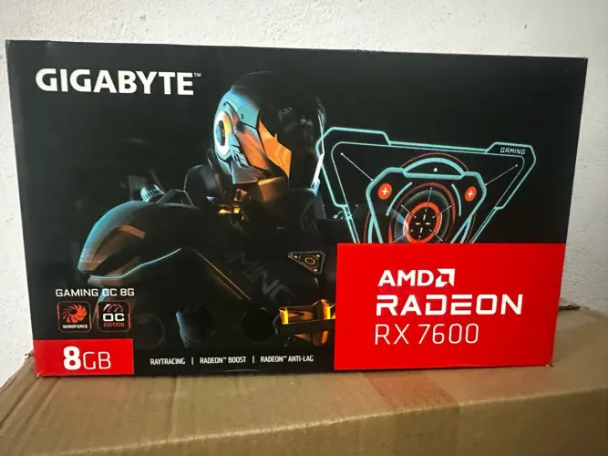 PLACA DE VÍDEO AMD RX7600 8G