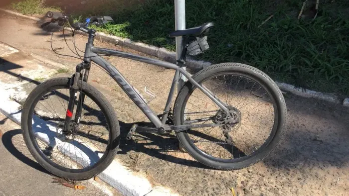 Bicicleta aro 29 tamanho 19