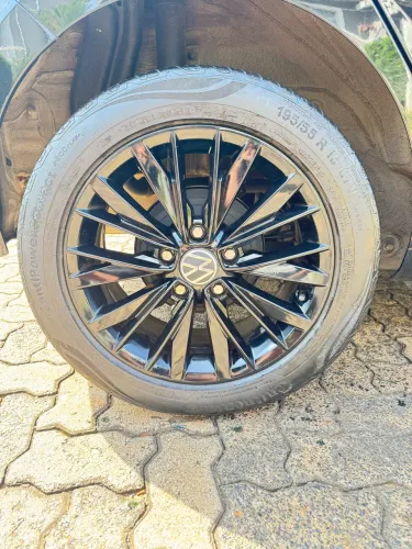 Jogo de rodas aro 16 5x112 Jetta TSI 2019 com adaptadores 4x100 para 5x112 e pneus 195/55