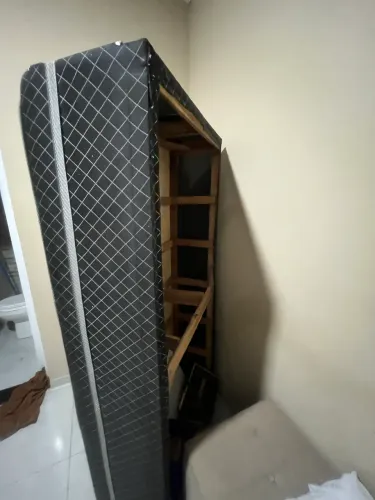 Cama box + colchão