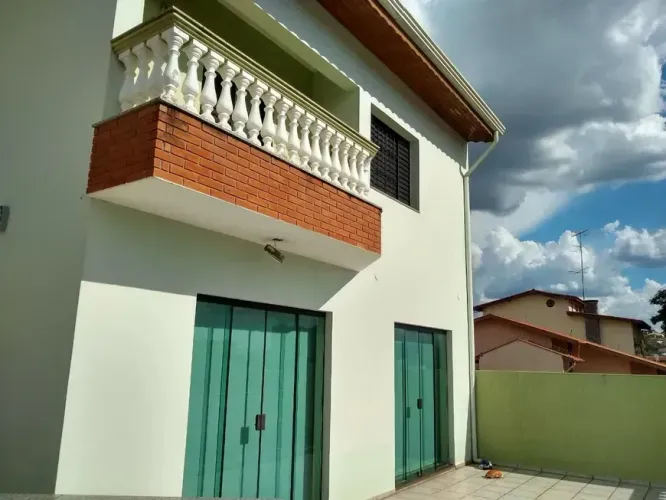 Imóvel para venda possui 110 metros quadrados com 3 quartos em Jardim Luciana - Jundiaí -