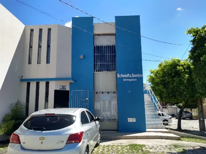 alugo pavimento superior de prédio com 4 salas!