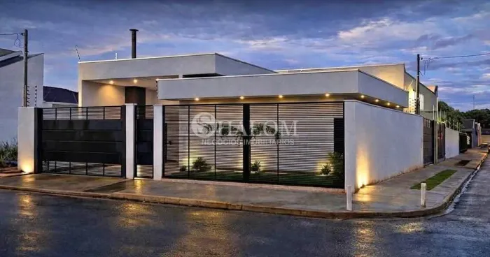 Casa à venda em Paiçandu, Centro, com 3 quartos, com 110 m²
