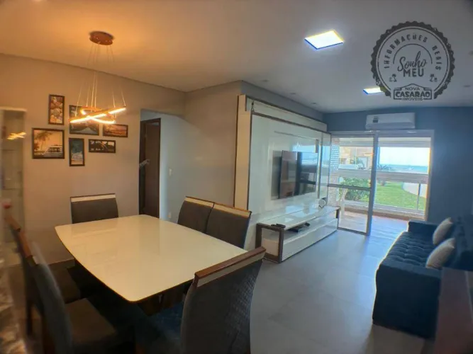 Apartamento na Vila Guilhermina, Praia Grande - SP