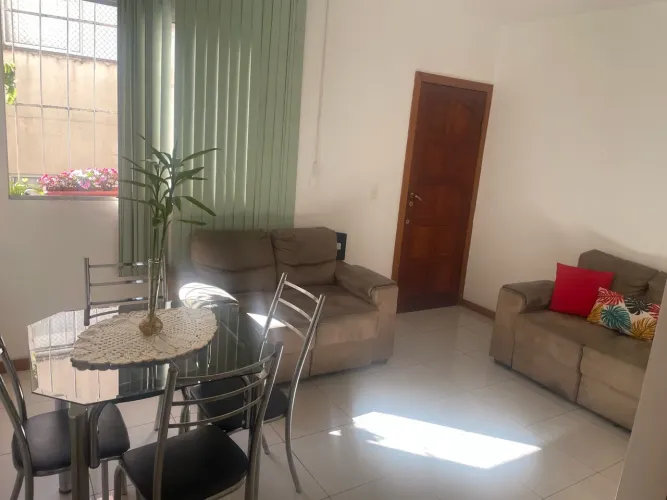 Aluga quarto no Itapoã