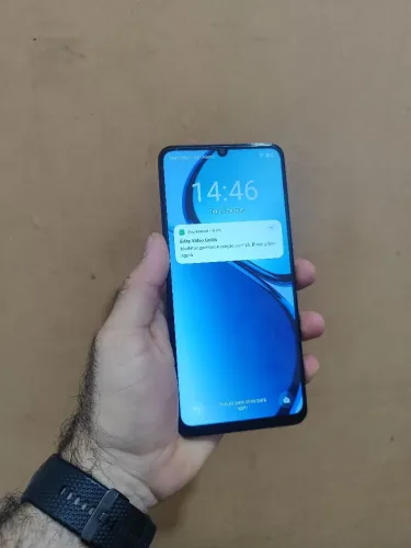 Realme note 50