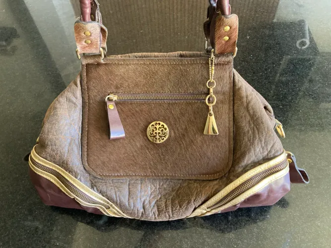 Bolsa de ombro Flávia Moraes- Couro Liso & Pelo