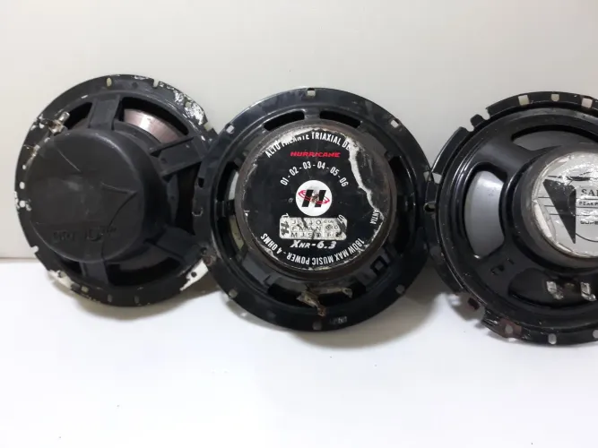 VENDO 3 AUTO FALANTE PARA CARROS