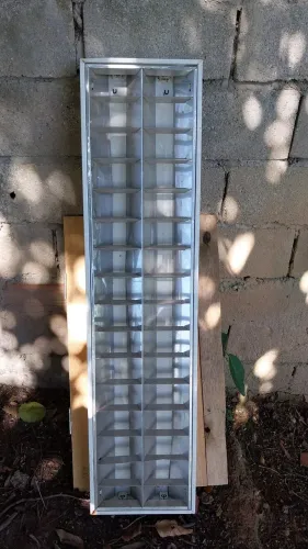9 Luminárias 1,2metros
