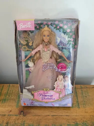 Barbie princesa e plebeia anel anneliese