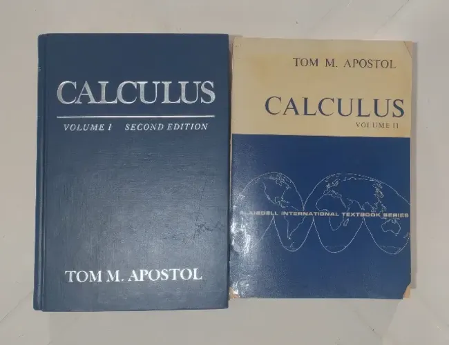 Calculus Tom M. Apostol( Vol 1 e Vol 2)