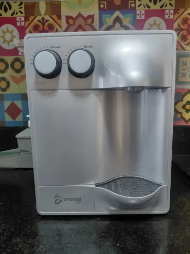 Purificador de água (Compressor)