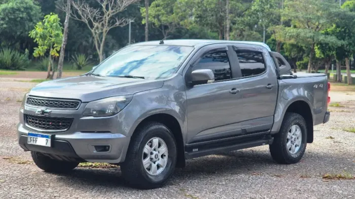 Chevrolet S10 Pick-up LT 2.8 TDI 4X4 CD Diesel 2013