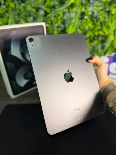 Ipad Air (5° geração) Wi-Fi   256GB  Chip M1 8/8  8GB RAM 
