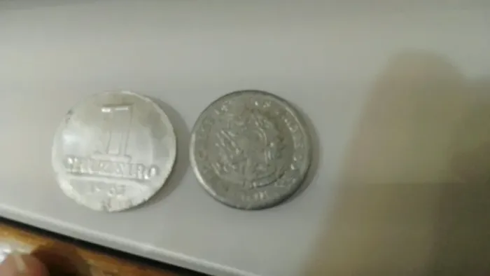 Moedas de 1 cruzeiro antigas - Alumínio