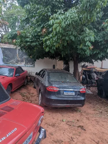 JAC J5 Sedan 1.5 16V 4P Mec. 2012