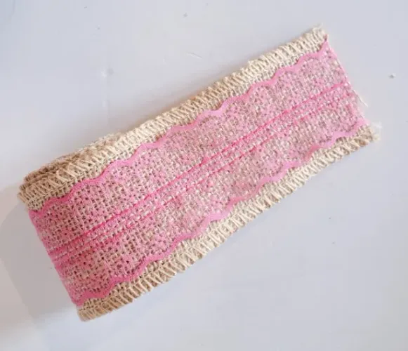 fita de juta natural com renda rosa 1,5mt