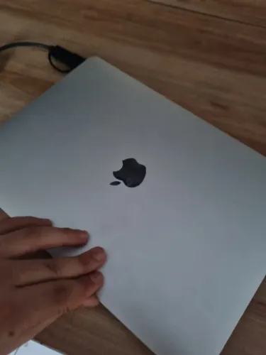 MacBook Air M1 8GB 256GB