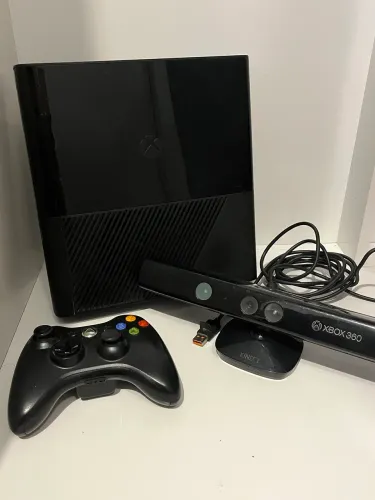 Xbox 360 + Kinect + Jogos Originais