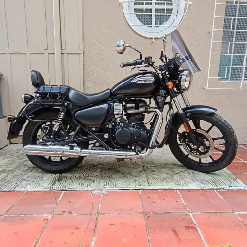 Royal Enfield Meteor 350 | Stellar Black 22/22