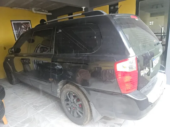 Kia Motors Carnival EX 3.8 V6 24V 242cv Aut. 2010
