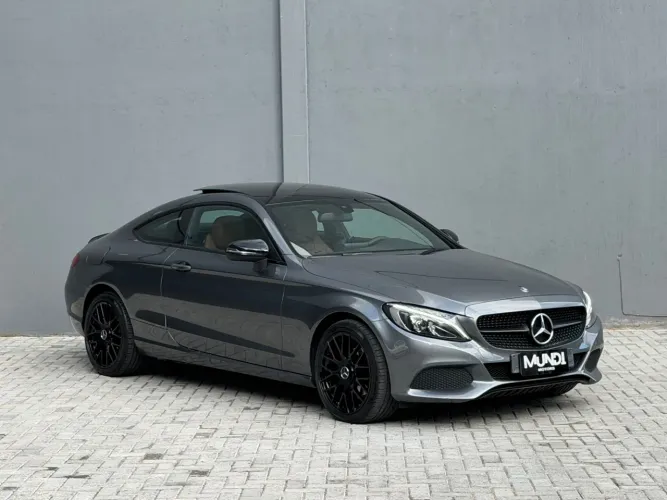 Mercedes-Benz C-180 CGI Coupe Sport 1.6 TB 16V Aut. 2018