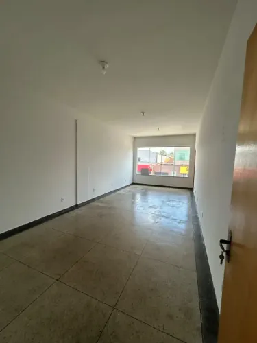 Escritório para aluguel possui 50 metros quadrados