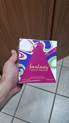 Fantasy perfume feminino