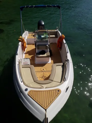 Vendo lancha ( só venda ) tecnoboat 19,5 pés 