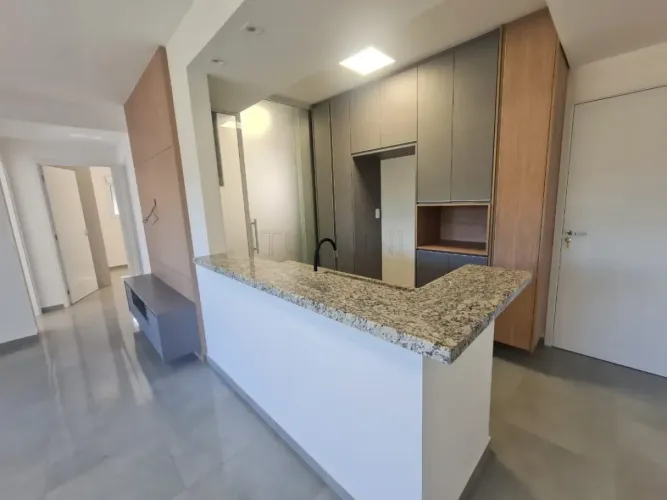 Apartamento à venda no edifício Residencial Alaska em Bauru-SP.