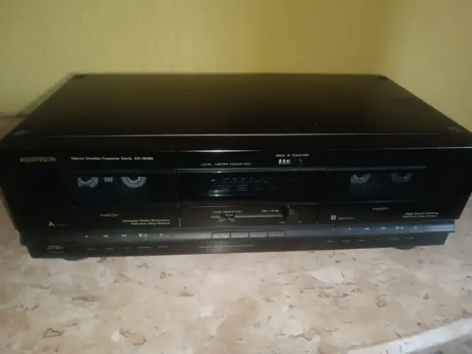 Double deck marca fortex Ideal para usar com receiver, vinil, relíquia, toca fitas duplo.