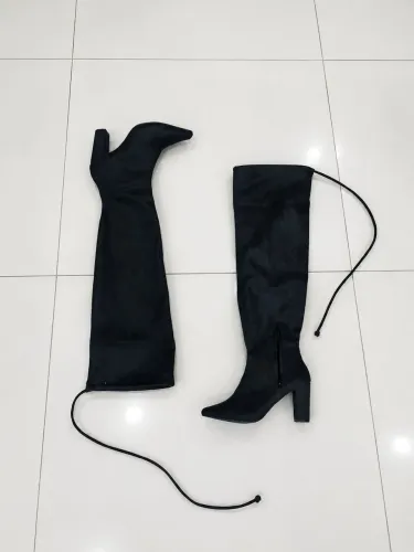Bota cano longo preta tamanho 38