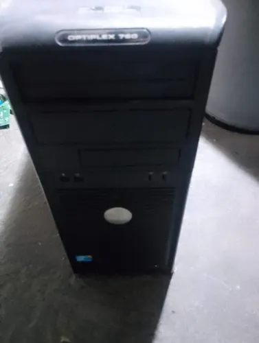 Computador PC Dell OptiPlex não liga - usado