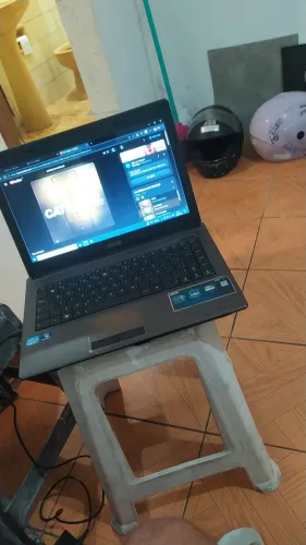Notebook Asus i3 4g de ram 