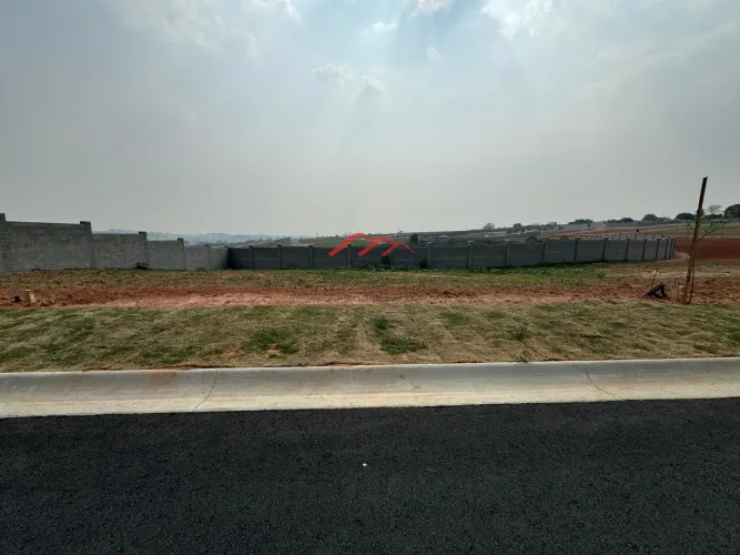 Terreno em Condomínio para Venda em Campinas, Jardim das Paineiras