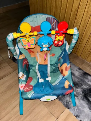 Cadeirinha de descanso para bebê