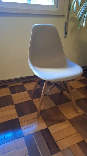 Cadeira Eames